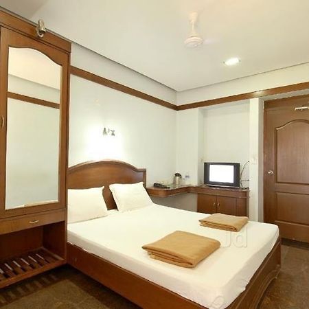Grand Palace Stay 吉登伯勒姆 外观 照片